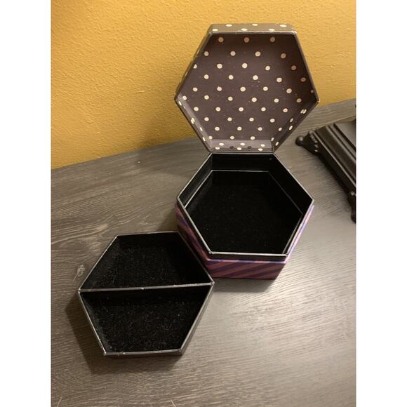 Bob's Boxes Trinket Jewelry Box Red Hat Decor Box 2003 - Picture 6 of 10